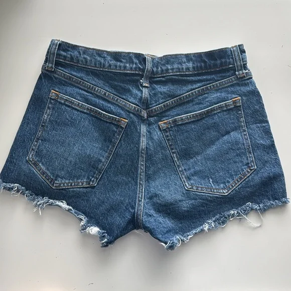 Abercrombie & Fitch the mom short high rise Jean short size 4, 27 - Picture 4 of 4
